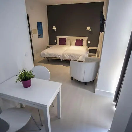Hotel Jardin De Velarde